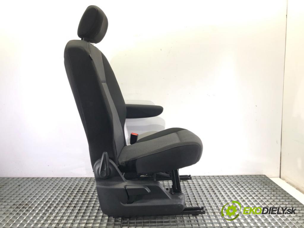 TOYOTA PROACE CITY VERSO nadwozie wielkoprzestrzenne (MPV) 2019 - 2022    1.5 D-4D 130 (BKYMA) 96 kW [131 KM] olej napędowy 2019 - 2022  Sedadlo pravy predný