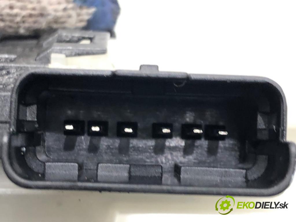 TOYOTA PROACE CITY VERSO nadwozie wielkoprzestrzenne (MPV) 2019 - 2022    1.5 D-4D 130 (BKYMA) 96 kW [131 KM] olej napędowy 2019 - 2022  zámok dveře levý přední část 163434