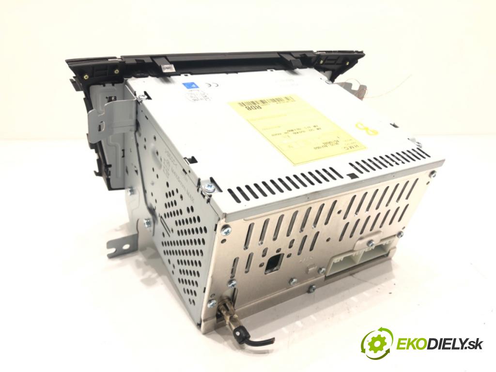 HYUNDAI i30 (GD) 2011 - 2022    1.6 CRDi 94 kW [128 KM] olej napędowy 2011 - 2015  RADIO 96170-A6210GU (Audio zariadenia)