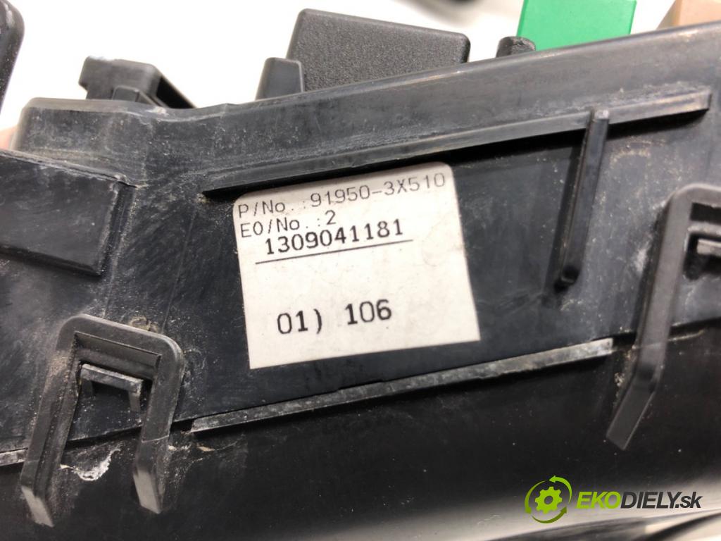 HYUNDAI i30 (GD) 2011 - 2022    1.6 CRDi 94 kW [128 KM] olej napędowy 2011 - 2015  skříňka poistková 91950-3X510 (Pojistkové skříňky)