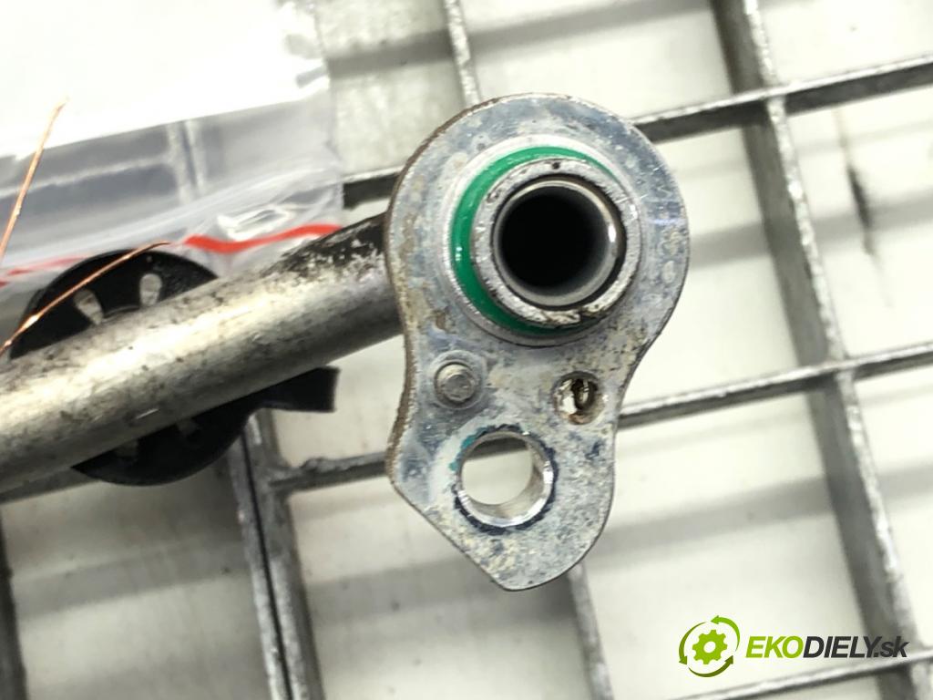 HYUNDAI i30 (GD) 2011 - 2022    1.6 CRDi 94 kW [128 KM] olej napędowy 2011 - 2015  rúrka klimatizácie 97762-A6250 (Rúrky klimatizácie)