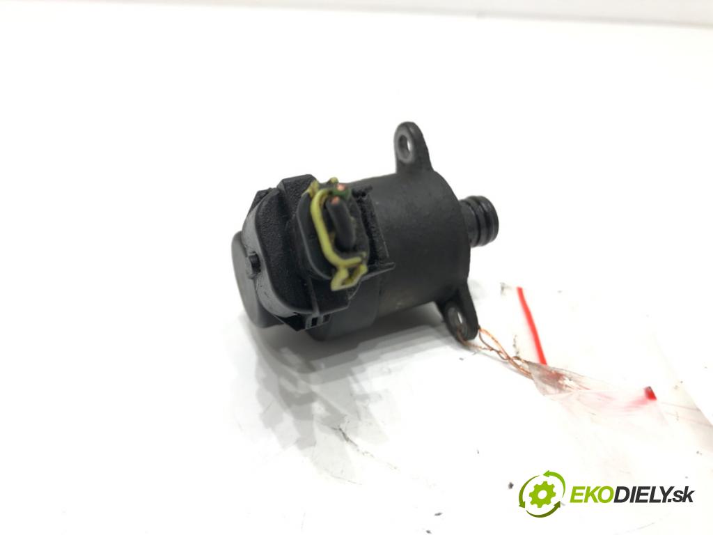 HYUNDAI i30 (GD) 2011 - 2022    1.6 CRDi 94 kW [128 KM] olej napędowy 2011 - 2015  Regulátor tlaku paliva 0928400750 (Ostatné)