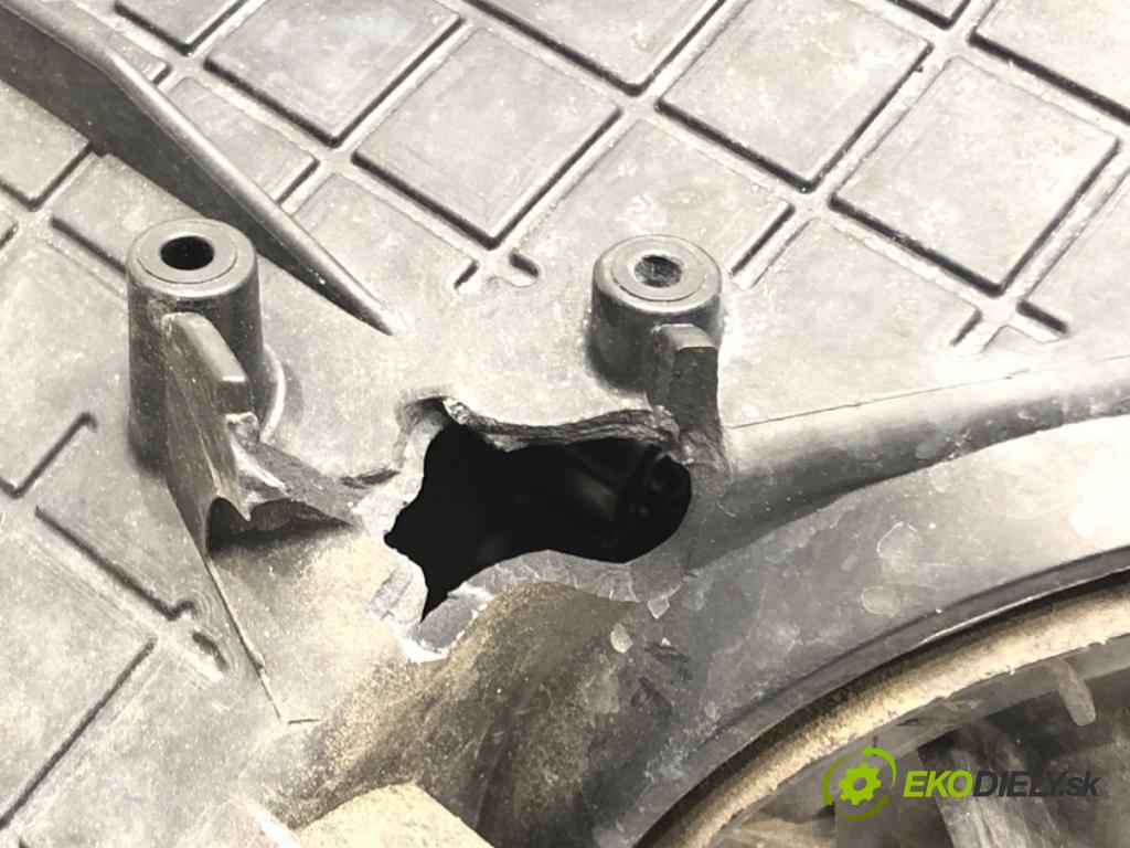 HYUNDAI i30 (GD) 2011 - 2022    1.6 CRDi 94 kW [128 KM] olej napędowy 2011 - 2015  Svetlomet pravy predný 92102-A6000
