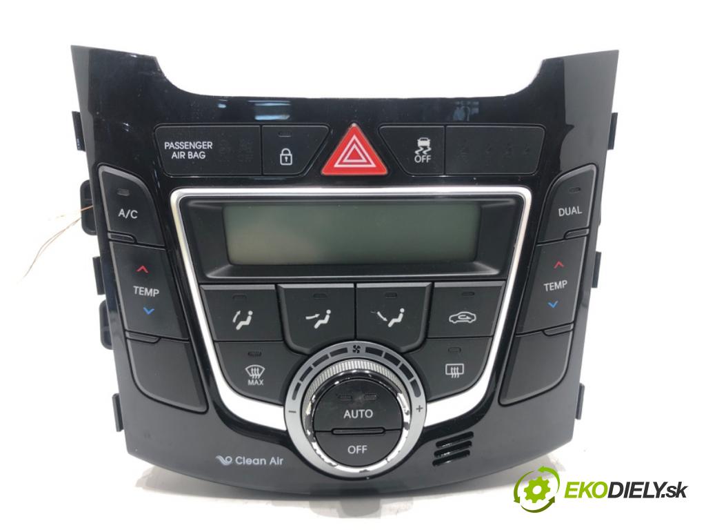 HYUNDAI i30 (GD) 2011 - 2022    1.6 CRDi 94 kW [128 KM] olej napędowy 2011 - 2015  Panel ovládania kúrenia 97250-A6520 (Prepínače, spínače, tlačidlá a ovládače kúrenia)