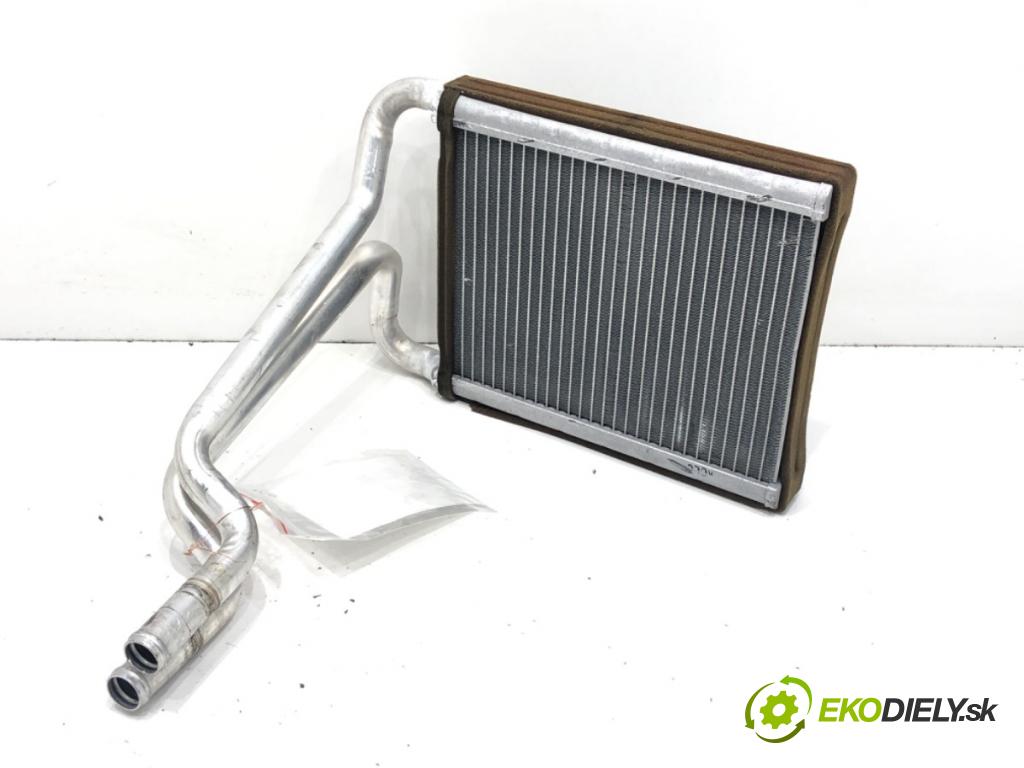 HYUNDAI i30 (GD) 2011 - 2022    1.6 CRDi 94 kW [128 KM] olej napędowy 2011 - 2015  topné těleso radiátor topení  (Radiátory topení)