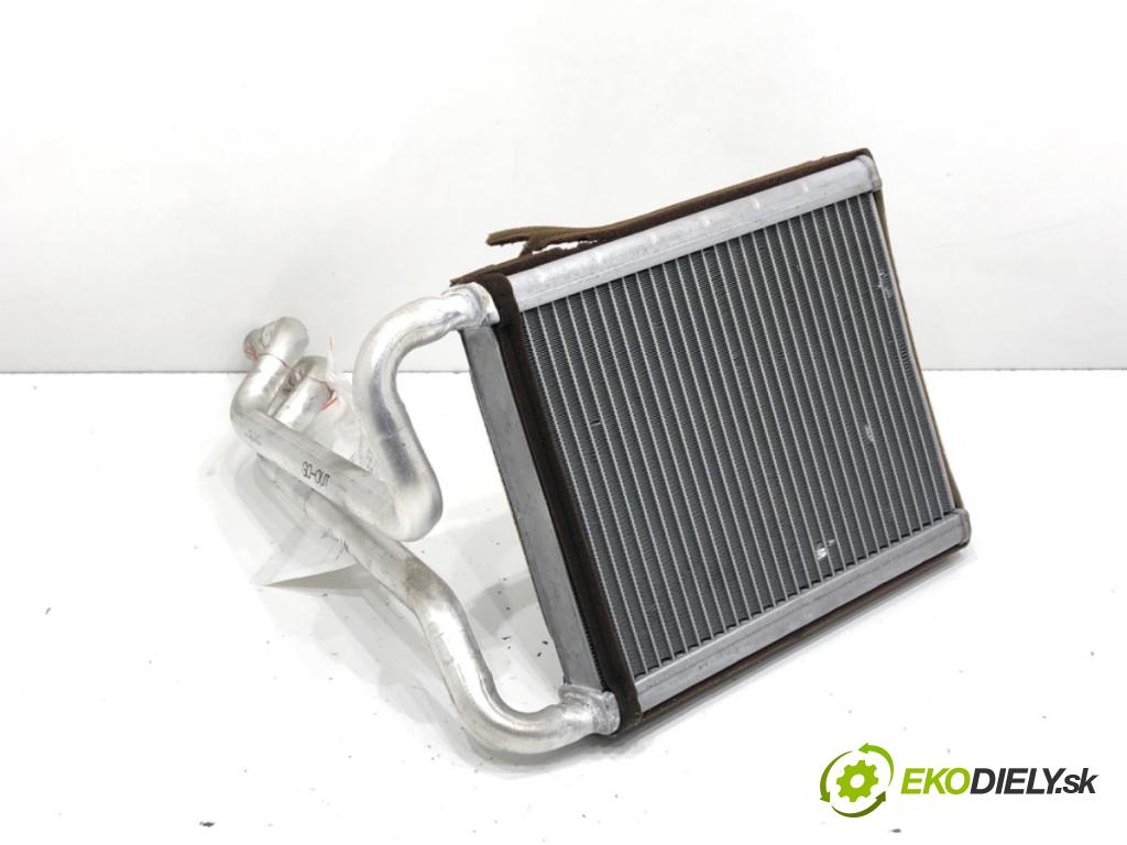HYUNDAI i30 (GD) 2011 - 2022    1.6 CRDi 94 kW [128 KM] olej napędowy 2011 - 2015  topné těleso radiátor topení  (Radiátory topení)