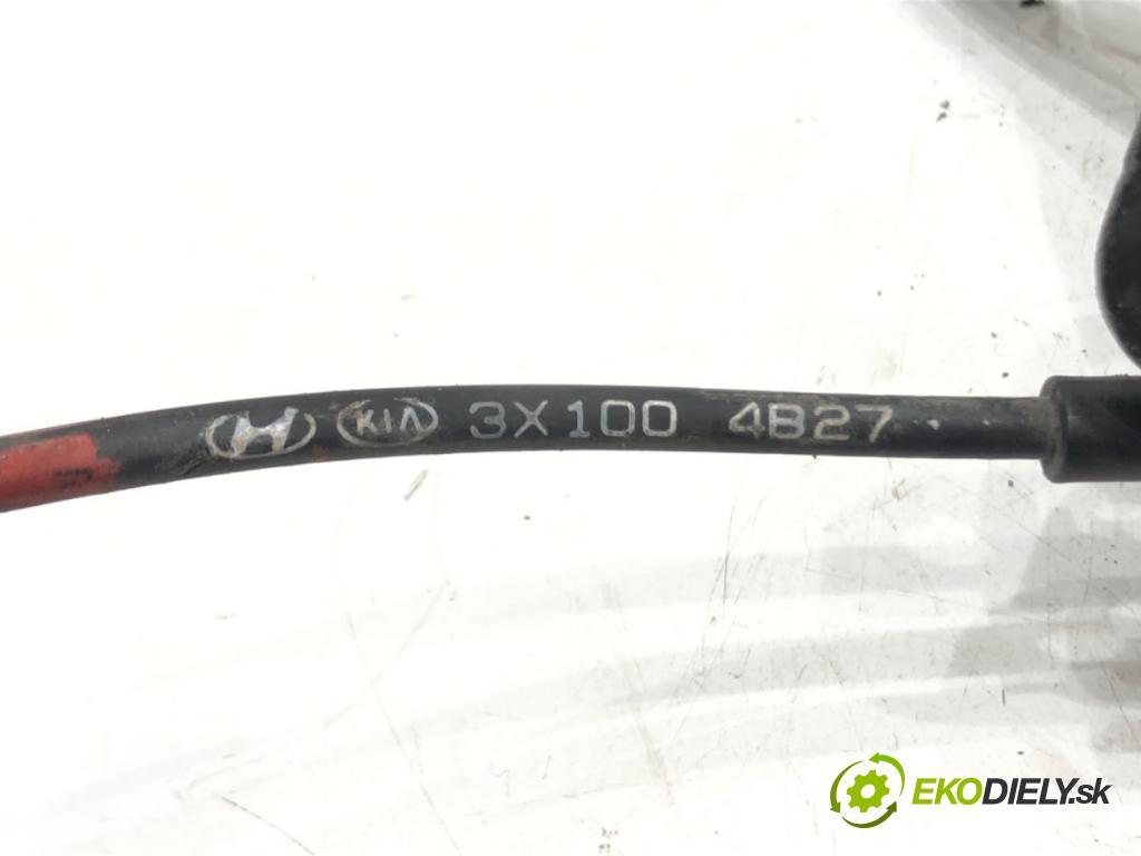 HYUNDAI i30 (GD) 2011 - 2022    1.6 CRDi 94 kW [128 KM] olej napędowy 2011 - 2015  zámok kapoty přední část