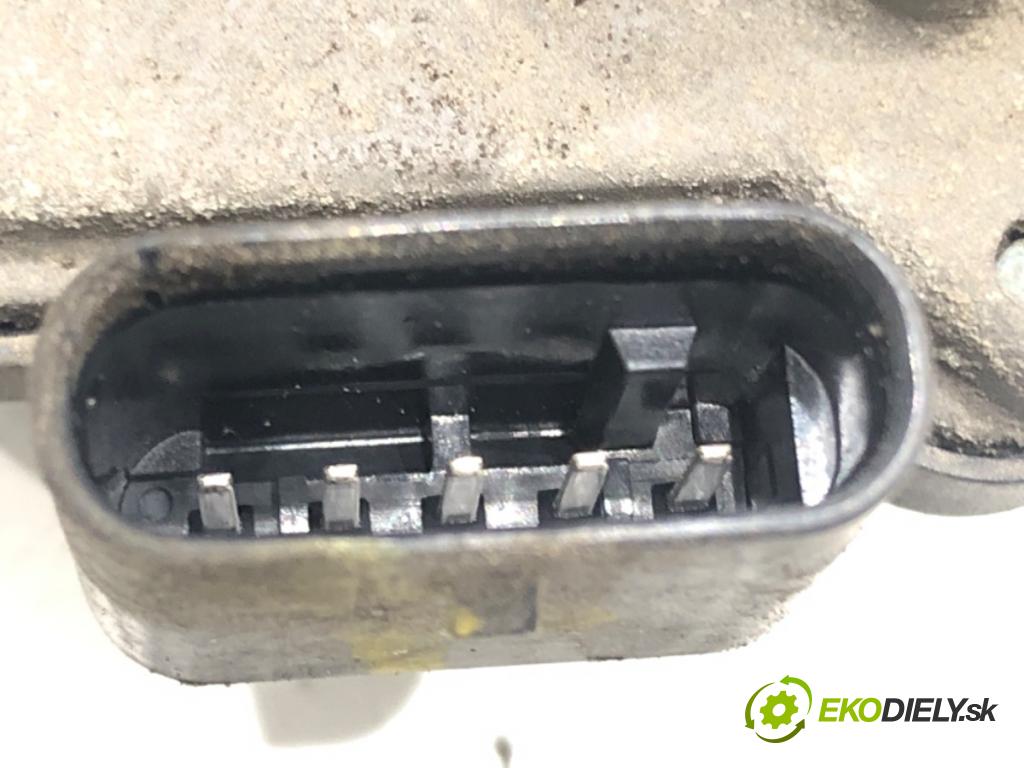 HYUNDAI i30 (GD) 2011 - 2022    1.6 CRDi 94 kW [128 KM] olej napędowy 2011 - 2015  Škrtiaca klapka 35100-2A900 (Škrtiace klapky)
