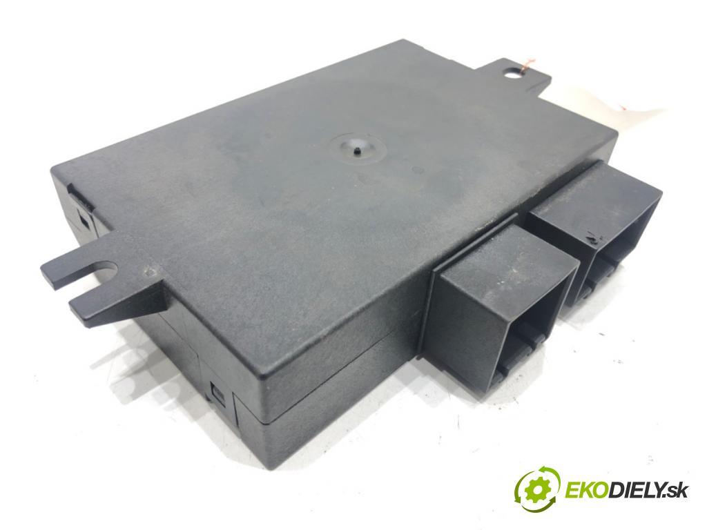 PORSCHE CAYENNE (9PA) 2002 - 2010    S 4.5 250 kW [340 KM] benzyna 2002 - 2007  Modul ťažného oka 7L0907383A (Ostatné)