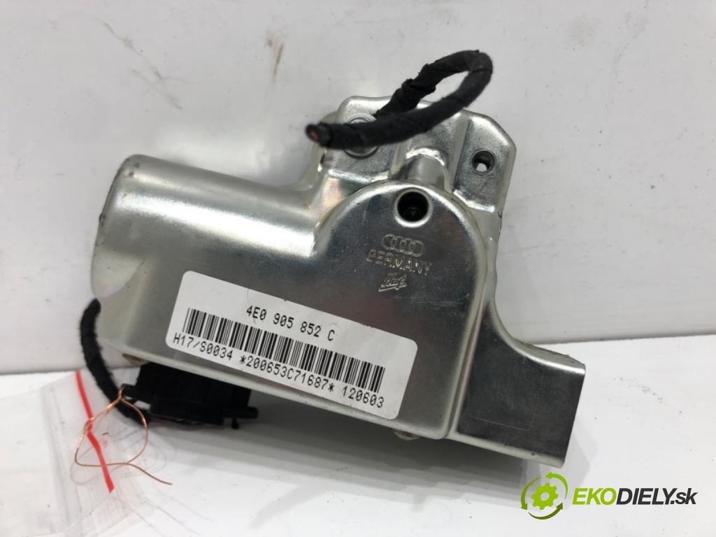 PORSCHE CAYENNE (9PA) 2002 - 2010    S 4.5 250 kW [340 KM] benzyna 2002 - 2007  blokáda volantu 4E0905852C (Ostatné)