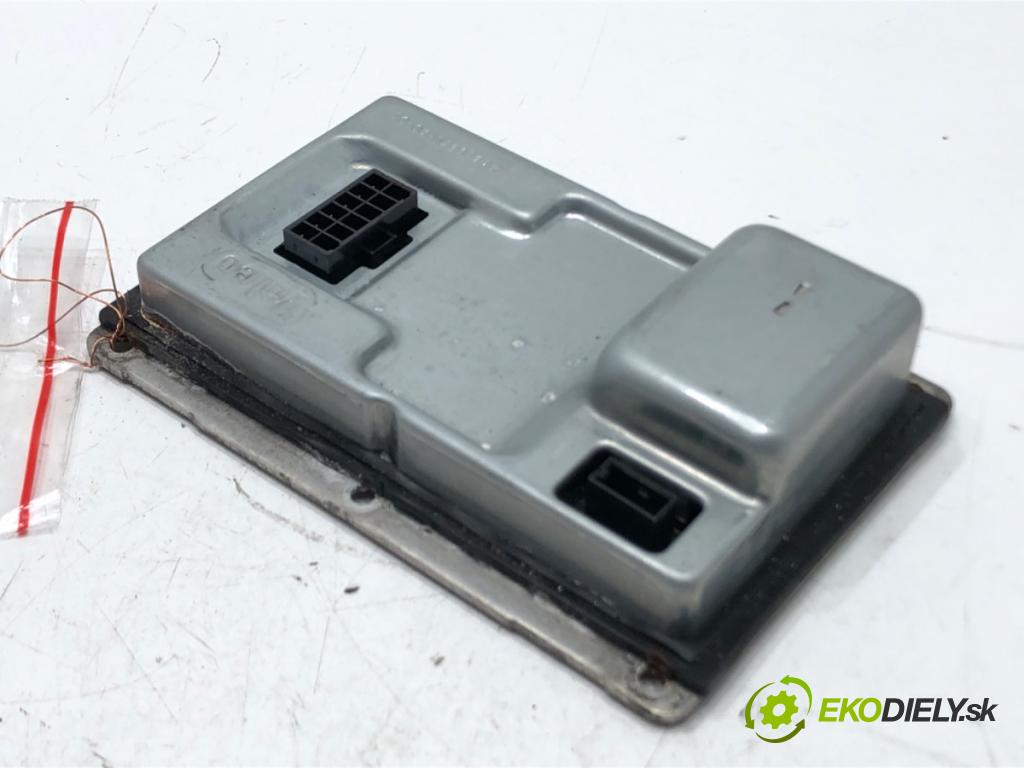 PORSCHE CAYENNE (9PA) 2002 - 2010    S 4.5 250 kW [340 KM] benzyna 2002 - 2007  Menič XENON 89030460 (Riadiace jednotky xenónu)