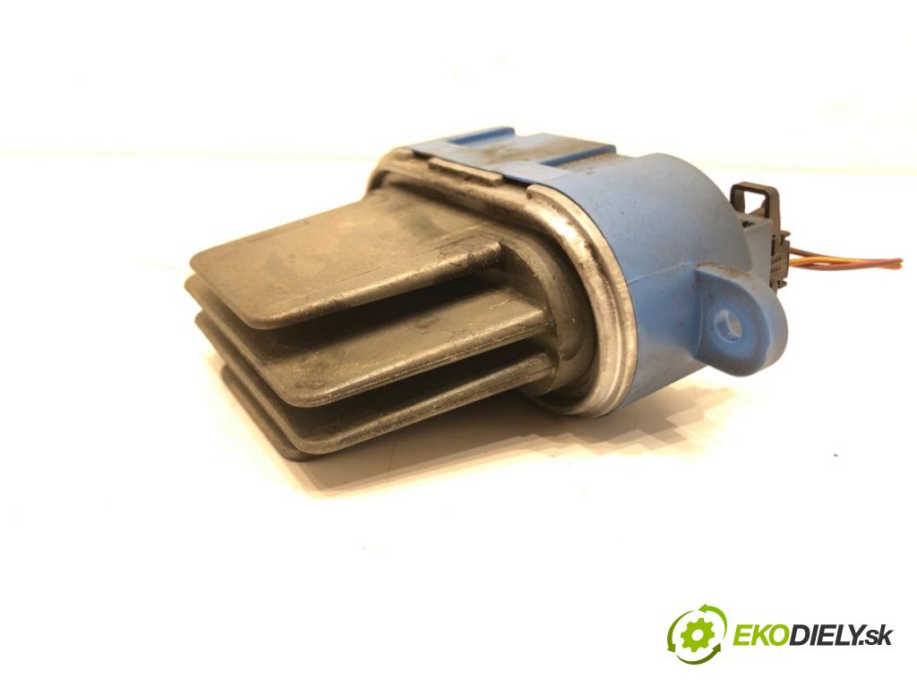 PORSCHE CAYENNE (9PA) 2002 - 2010    S 4.5 250 kW [340 KM] benzyna 2002 - 2007  odpor rezistor topení vzduchu 7L0907521 (Odpory topení)