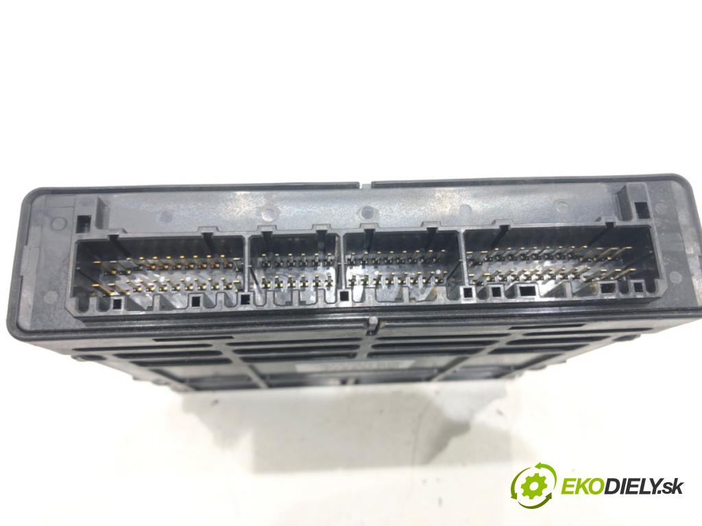 MITSUBISHI OUTLANDER I (CU_W) 2001 - 2008    2.0 (CU2W) 100 kW [136 KM] benzyna 2003 - 2006  riadiaca jednotka Motor MN122218 (Riadiace jednotky)