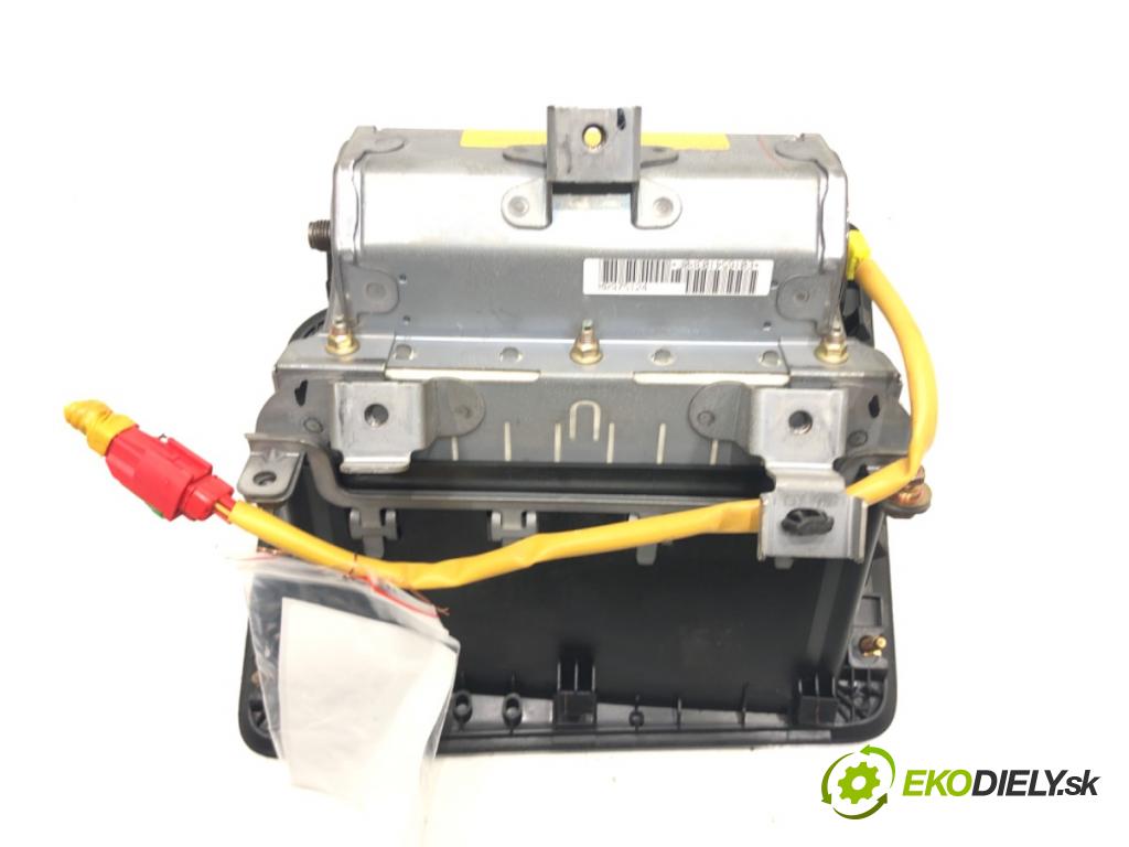 MITSUBISHI OUTLANDER I (CU_W) 2001 - 2008    2.0 (CU2W) 100 kW [136 KM] benzyna 2003 - 2006  AirBag spolujazdca MR975124 (Airbagy)