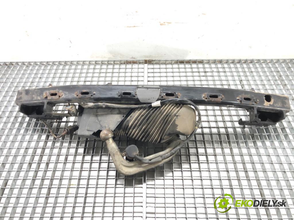 BMW 5 Touring (F11) 2009 - 2017    525 d xDrive 155 kW [211 KM] olej napędowy 2013 - 2017  Hák tažné zařízení 6795717 (Tažná zařízení)