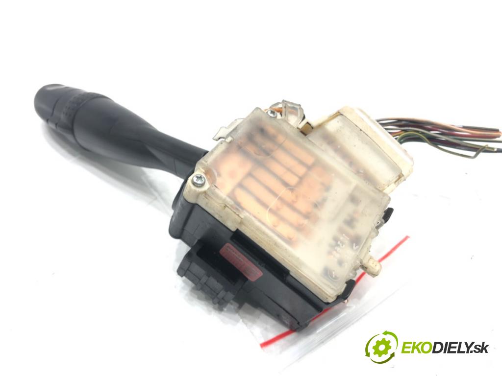 TOYOTA YARIS (_P1_) 1999 - 2005    1.0 (SCP10_) 50 kW [68 KM] benzyna 1999 - 2005  Prepínač smeroviek 02180-173713 (Prepínače, spínače, tlačidlá a ovládače kúrenia)