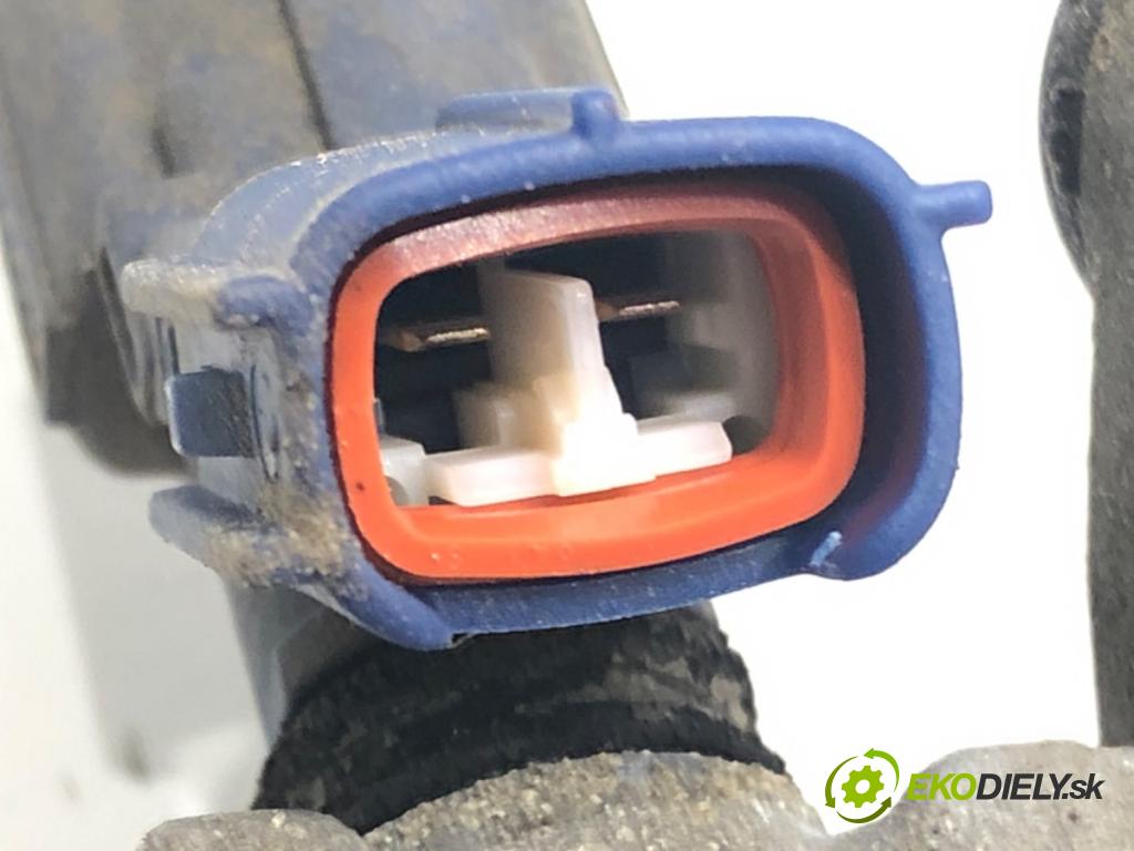 TOYOTA YARIS (_P1_) 1999 - 2005    1.0 (SCP10_) 50 kW [68 KM] benzyna 1999 - 2005  Lišta vstrekovacia 23250-0J010 (Vstrekovacie lišty)