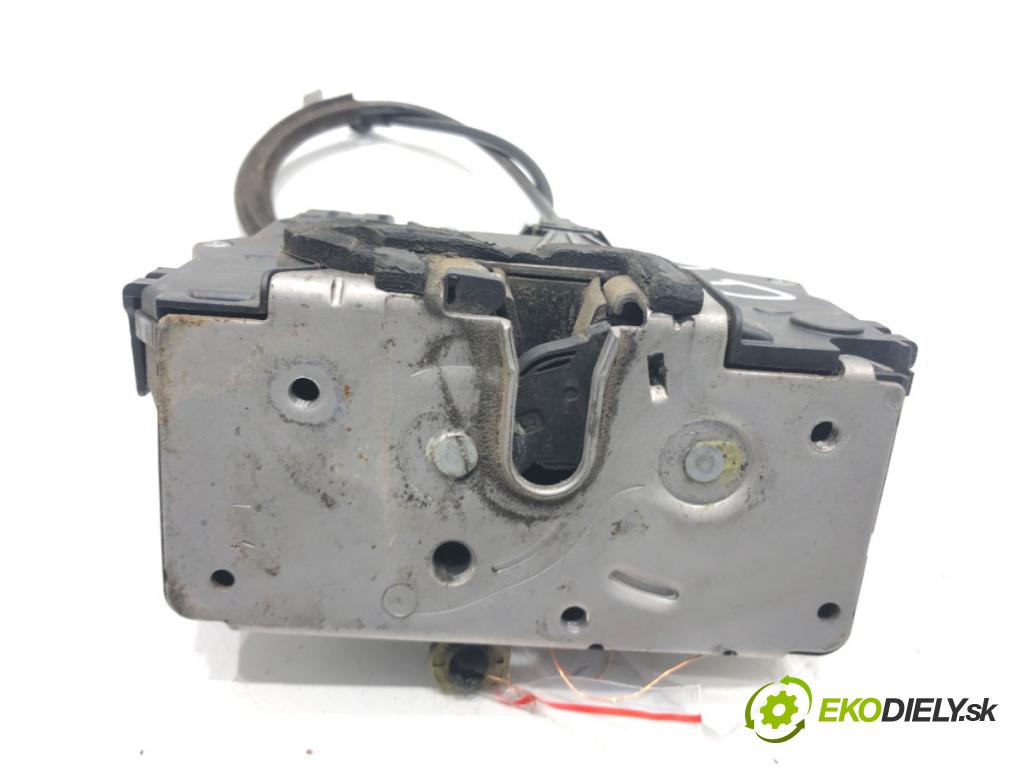 FIAT GRANDE PUNTO (199_) 2005 - 2022    1.4 (199AXB11, 199AXB1A, 199BXB1A, 199AXL1A) 57 kW [77 KM] benzyna 2005 - 2015  zámok dveře levý přední část 55701963