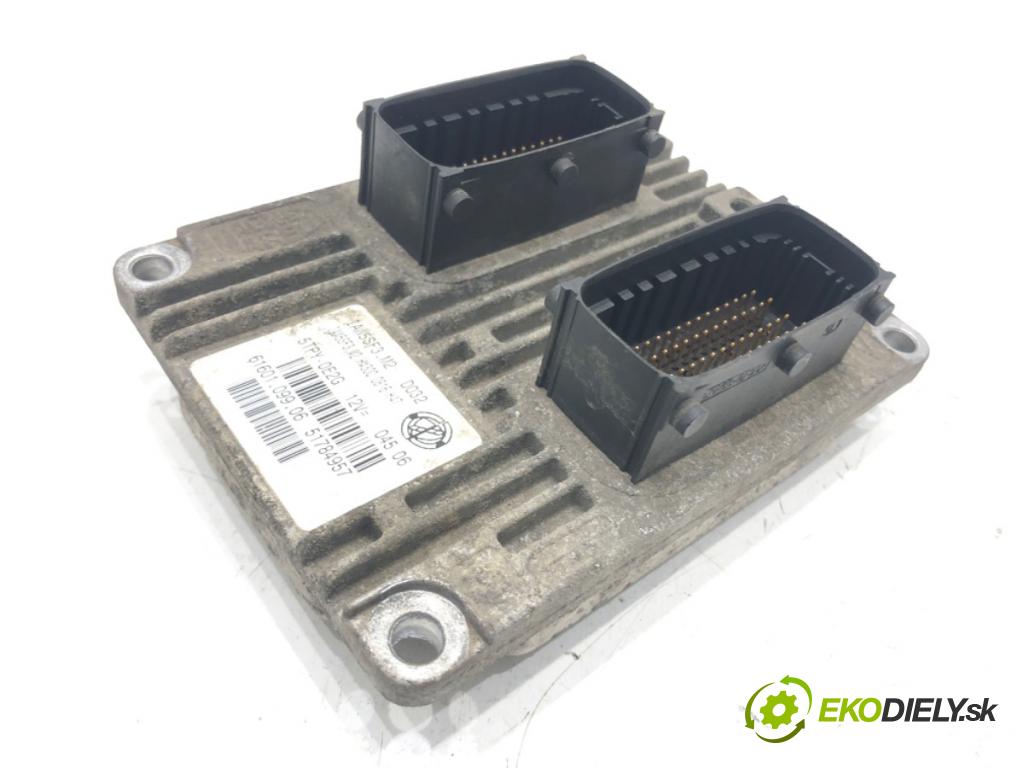 FIAT GRANDE PUNTO (199_) 2005 - 2022    1.4 (199AXB11, 199AXB1A, 199BXB1A, 199AXL1A) 57 kW [77 KM] benzyna 2005 - 2015  riadiaca jednotka Motor 51784957 (Riadiace jednotky)