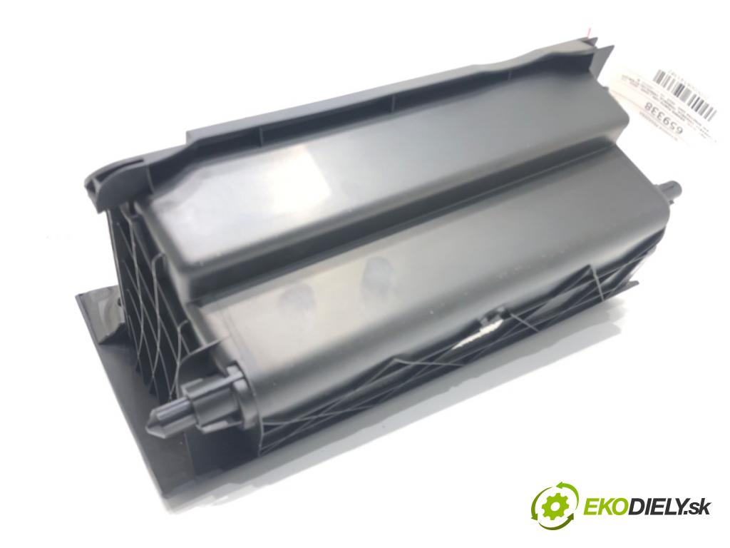 FIAT GRANDE PUNTO (199_) 2005 - 2022    1.4 (199AXB11, 199AXB1A, 199BXB1A, 199AXL1A) 57 kW [77 KM] benzyna 2005 - 2015  Priehradka, kastlík spolujazdca  (Priehradky, kastlíky)