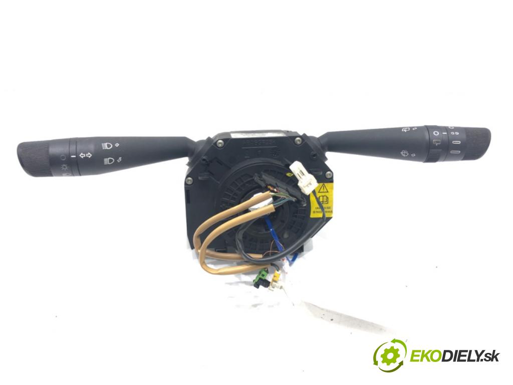 FIAT GRANDE PUNTO (199_) 2005 - 2022    1.4 (199AXB11, 199AXB1A, 199BXB1A, 199AXL1A) 57 kW [77 KM] benzyna 2005 - 2015  Prepínač kombinovaný  (Prepínače, spínače, tlačidlá a ovládače kúrenia)