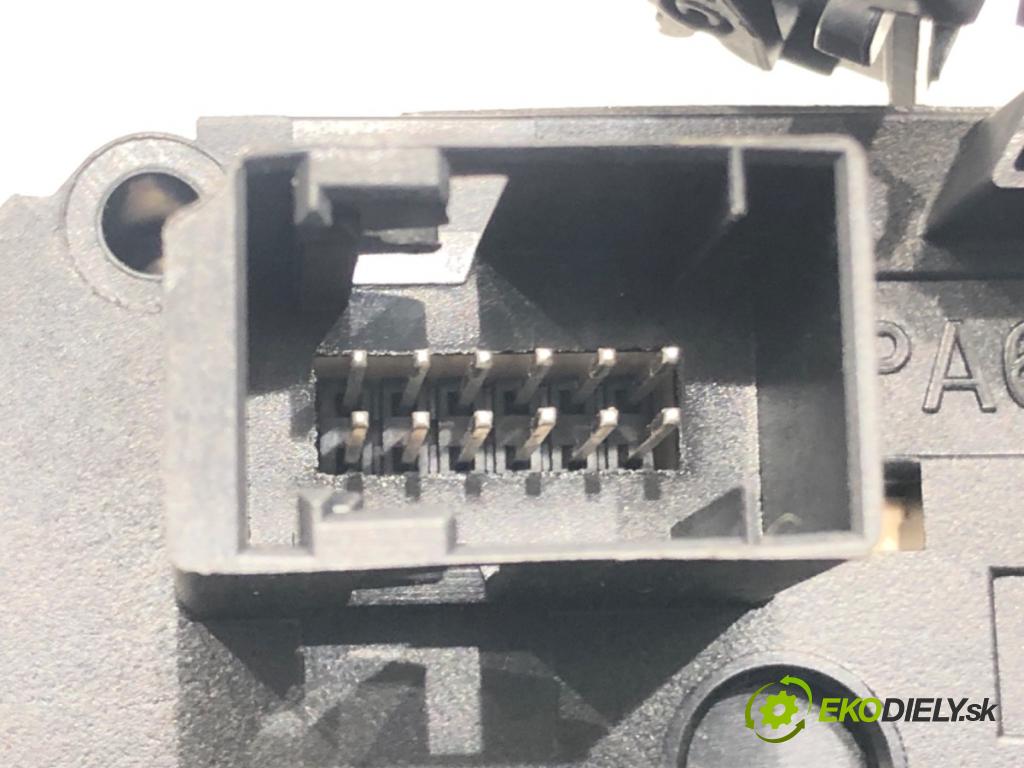 FIAT GRANDE PUNTO (199_) 2005 - 2022    1.4 (199AXB11, 199AXB1A, 199BXB1A, 199AXL1A) 57 kW [77 KM] benzyna 2005 - 2015  Prepínač kombinovaný  (Prepínače, spínače, tlačidlá a ovládače kúrenia)
