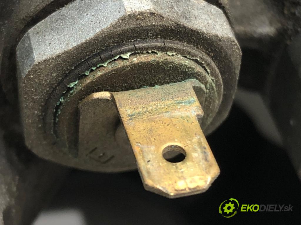 MAZDA 6 Hatchback (GG) 2002 - 2008    2.0 (GGES) 108 kW [147 KM] benzyna 2005 - 2007  Pumpa servočerpadlo  (Servočerpadlá, pumpy riadenia)