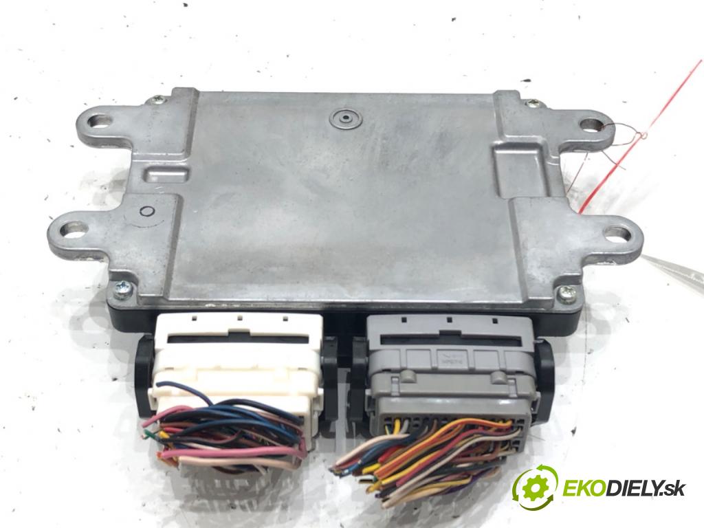MAZDA 6 Hatchback (GG) 2002 - 2008    2.0 (GGES) 108 kW [147 KM] benzyna 2005 - 2007  riadiaca jednotka Motor LFH118881E (Riadiace jednotky)
