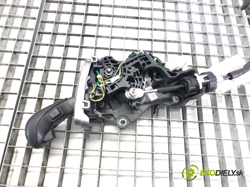 HONDA ODYSSEY (RL5) 2010 - 2022    3.5 185 kW [252 KM] benzyna 2010 - 2022  Kulisa TK8-A810 (Rýchlostné páky / kulisy)