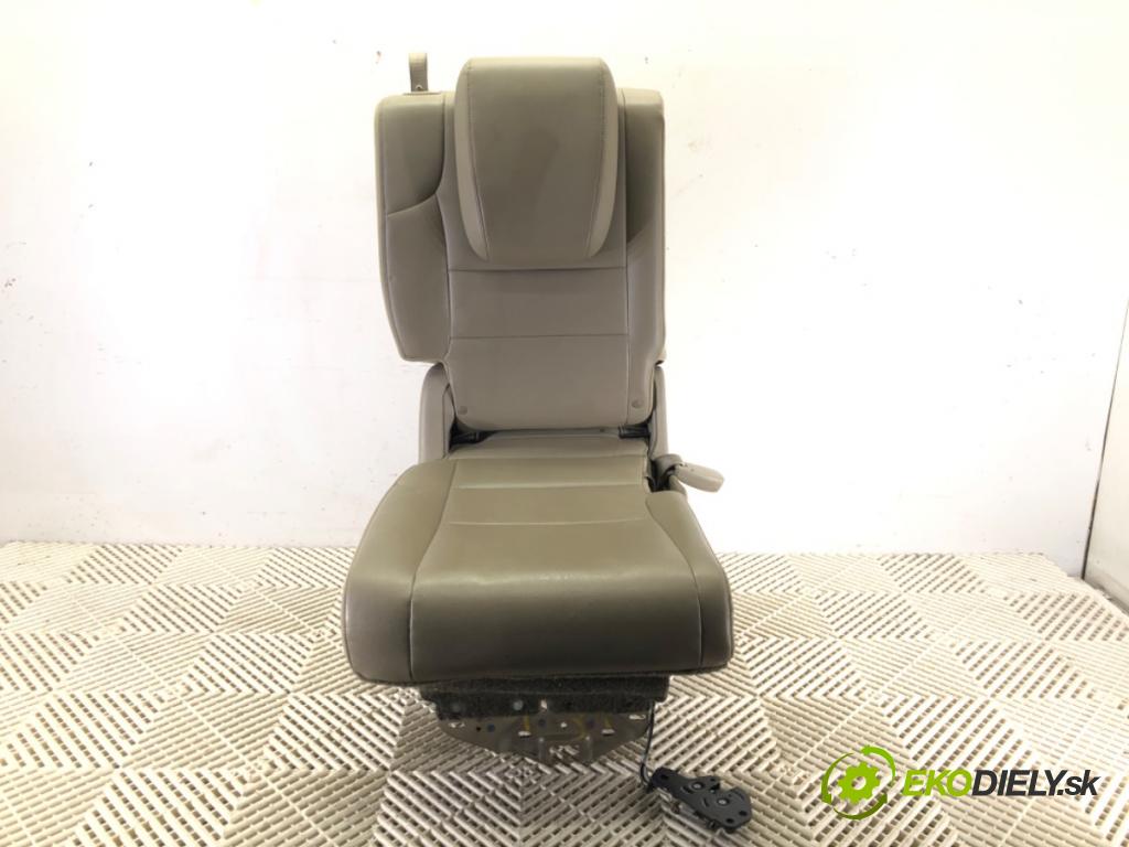 HONDA ODYSSEY (RL5) 2010 - 2022    3.5 185 kW [252 KM] benzyna 2010 - 2022  Sedadlo zad 