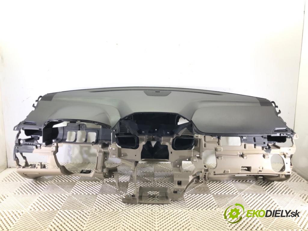 HONDA ODYSSEY (RL5) 2010 - 2022    3.5 185 kW [252 KM] benzyna 2010 - 2022  Palubná doska  (Palubné dosky)