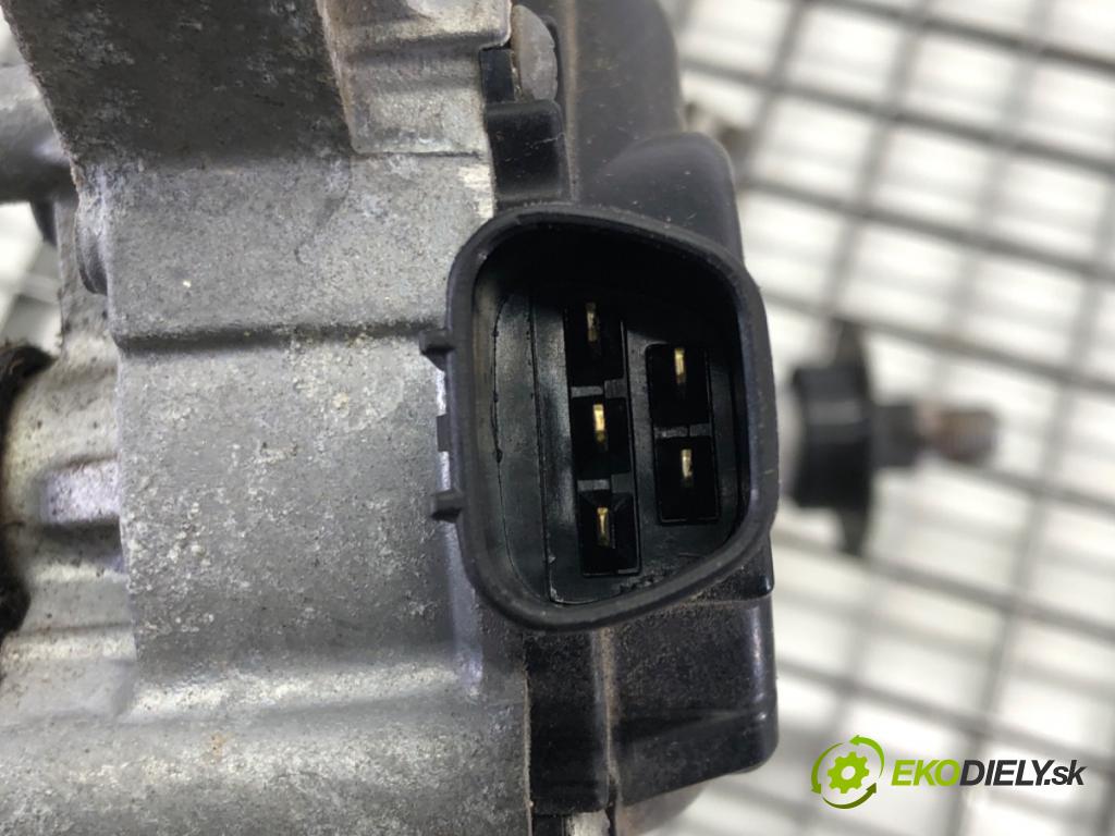 HONDA ODYSSEY (RL5) 2010 - 2022    3.5 185 kW [252 KM] benzyna 2010 - 2022  Mechanizmus stieračov predný 76505-TK8A-A020-M1 (Motorčeky stieračov predné)