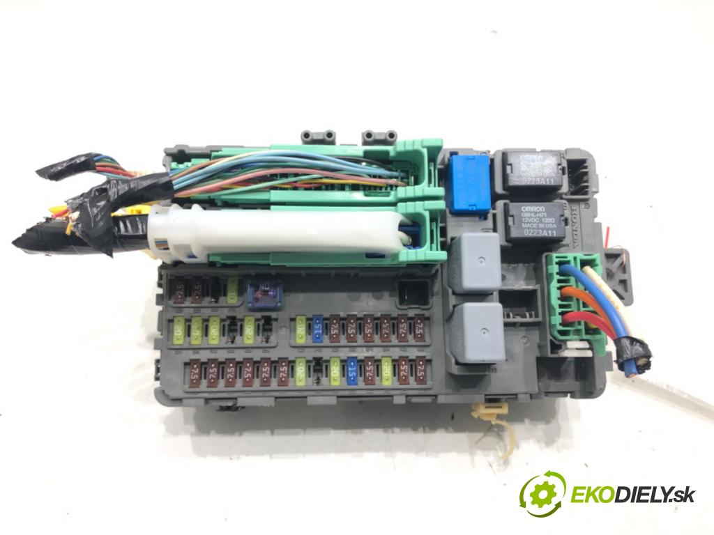 HONDA ODYSSEY (RL5) 2010 - 2022    3.5 185 kW [252 KM] benzyna 2010 - 2022  modul BSI TK8-A210 (Pojistkové skříňky)