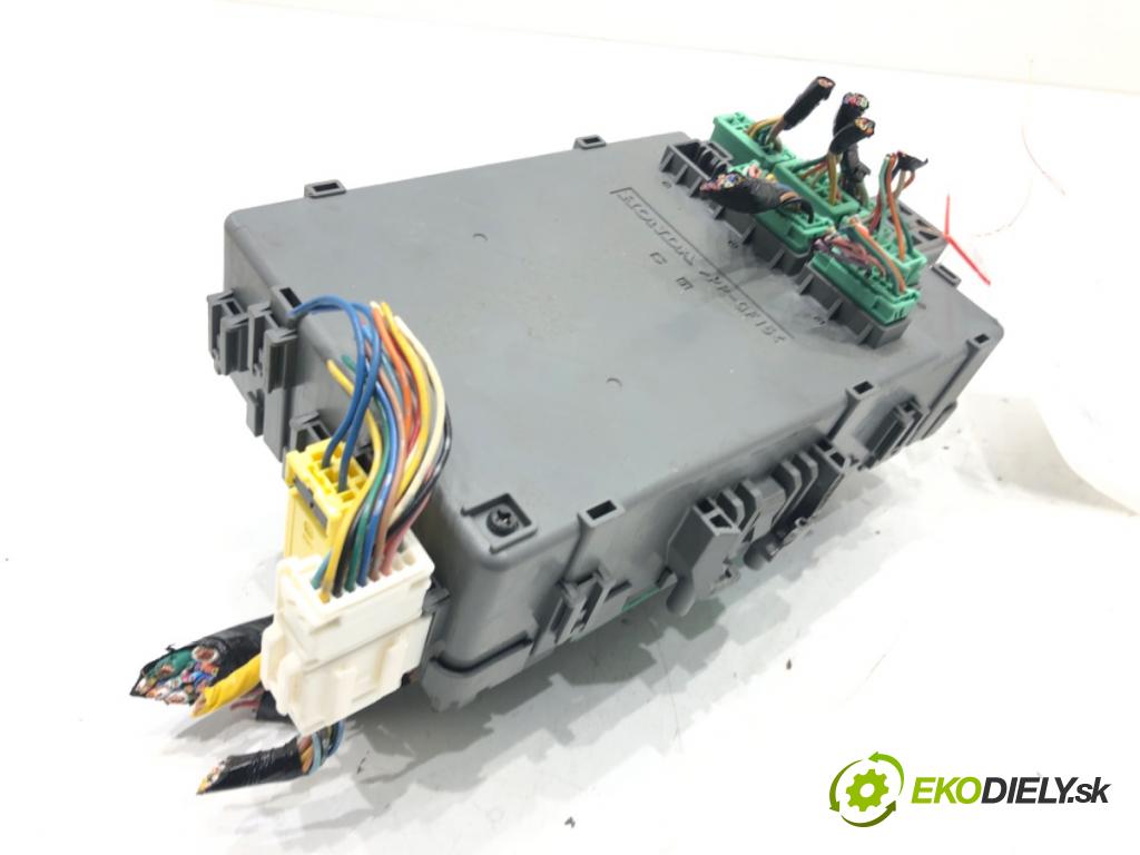HONDA ODYSSEY (RL5) 2010 - 2022    3.5 185 kW [252 KM] benzyna 2010 - 2022  modul BSI TK8-A210 (Pojistkové skříňky)