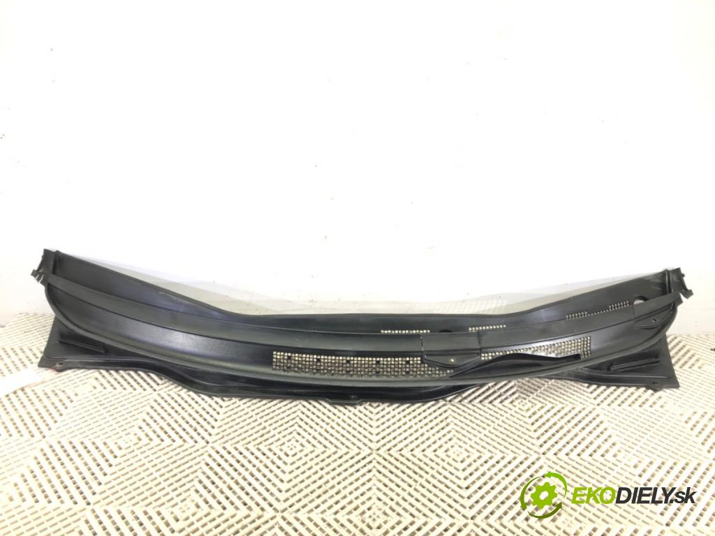 HONDA ODYSSEY (RL5) 2010 - 2022    3.5 185 kW [252 KM] benzyna 2010 - 2022  Torpédo, plast pod čelné okno 74200-TK8-A000 (Torpéda)