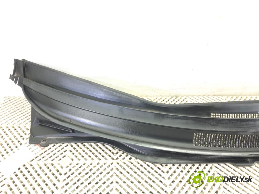 HONDA ODYSSEY (RL5) 2010 - 2022    3.5 185 kW [252 KM] benzyna 2010 - 2022  Torpédo, plast pod čelné okno 74200-TK8-A000 (Torpéda)