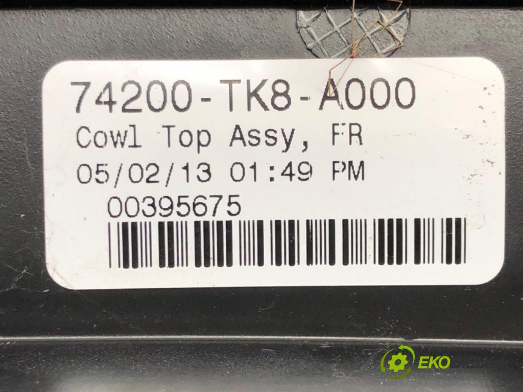 HONDA ODYSSEY (RL5) 2010 - 2022    3.5 185 kW [252 KM] benzyna 2010 - 2022  Torpédo, plast pod čelné okno 74200-TK8-A000 (Torpéda)