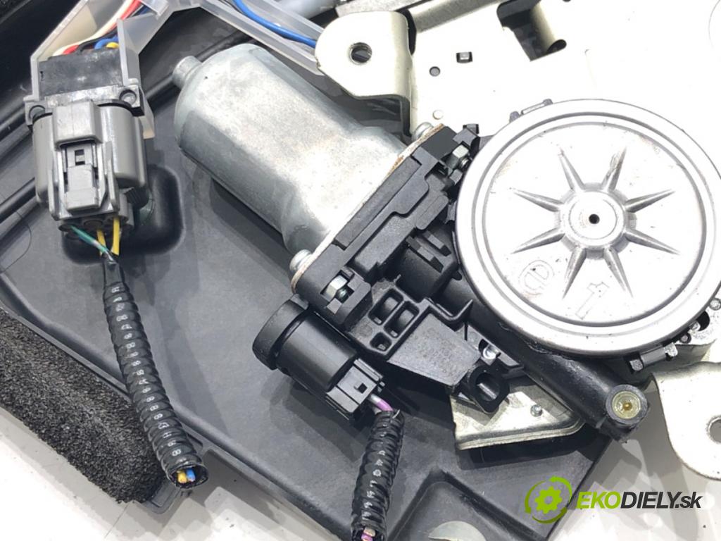 HONDA ODYSSEY (RL5) 2010 - 2022    3.5 185 kW [252 KM] benzyna 2010 - 2022  zámok dveře pravý zadní část AY163800-0160