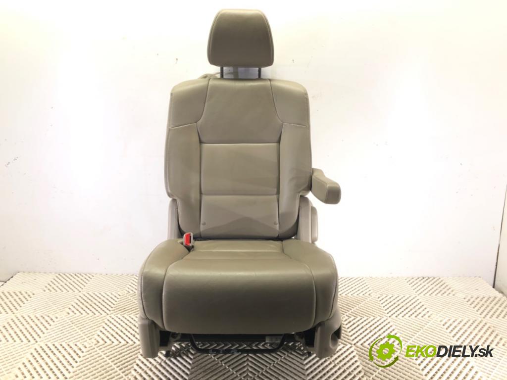 HONDA ODYSSEY (RL5) 2010 - 2022    3.5 185 kW [252 KM] benzyna 2010 - 2022  Sedadlo zad 