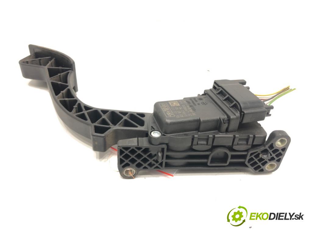 FORD FOCUS II (DA_, HCP, DP) 2004 - 2013    1.6 74 kW [100 KM] benzyna 2004 - 2012  Potenciometer plynu 4M51-9F836-AK (Pedále)
