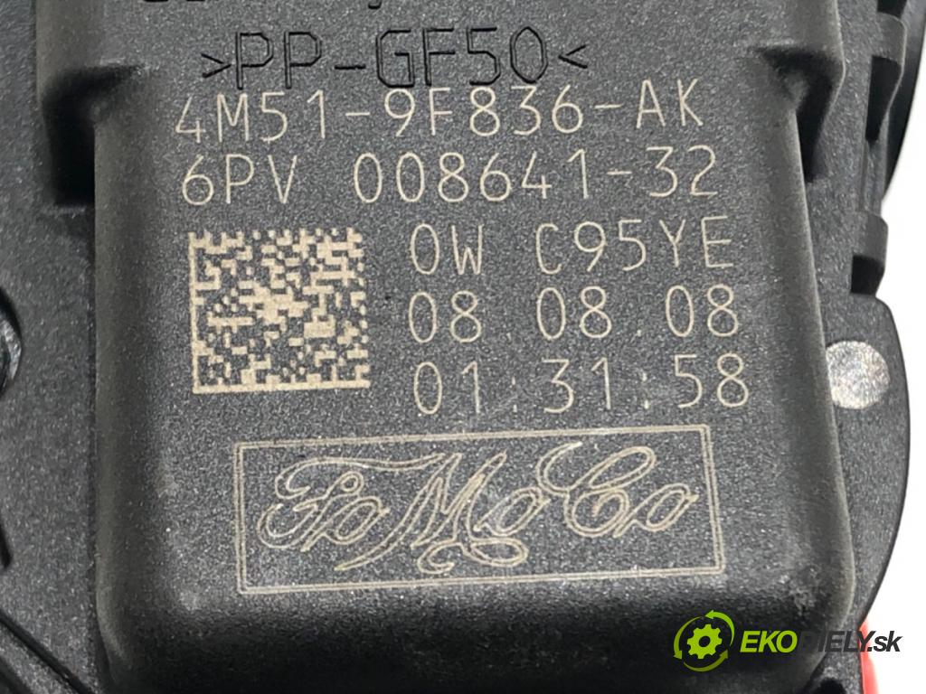 FORD FOCUS II (DA_, HCP, DP) 2004 - 2013    1.6 74 kW [100 KM] benzyna 2004 - 2012  Potenciometer plynu 4M51-9F836-AK (Pedále)