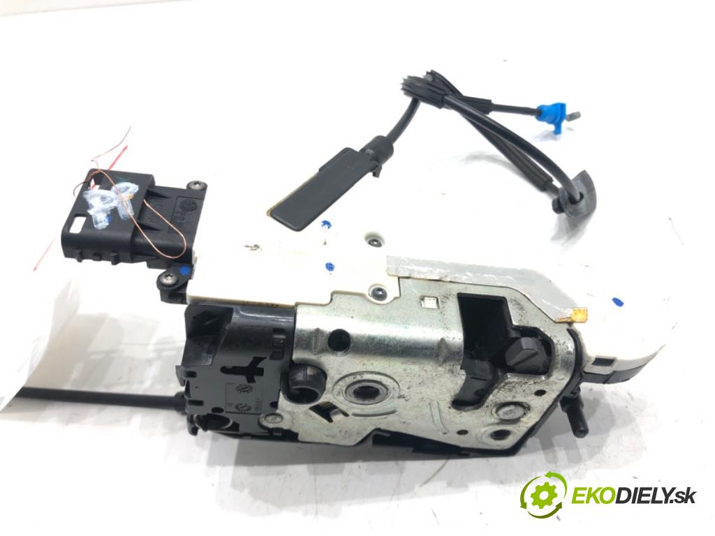 CITROEN C4 PICASSO I nadwozie wielkoprzestrzenne (MPV) (UD_) 2006 - 2015    2.0 i 16V 103 kW [140 KM] benzyna 2007 - 2013  zámok dveře pravý přední část 