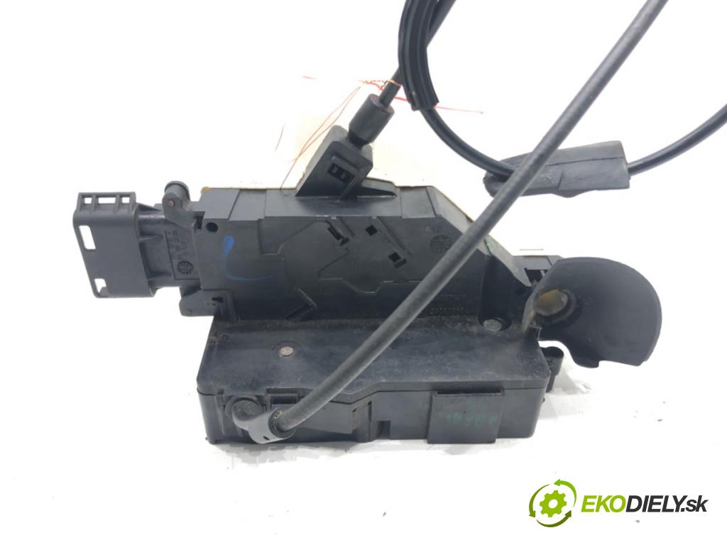 CITROEN C4 PICASSO I nadwozie wielkoprzestrzenne (MPV) (UD_) 2006 - 2015    2.0 i 16V 103 kW [140 KM] benzyna 2007 - 2013  zámok dveře levý přední část