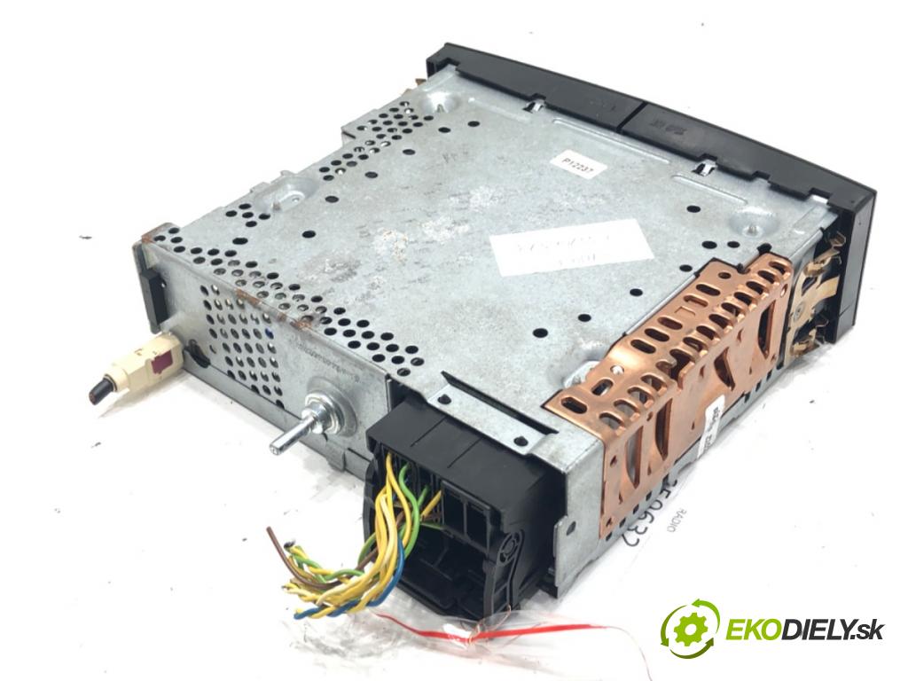 CITROEN C4 PICASSO I nadwozie wielkoprzestrzenne (MPV) (UD_) 2006 - 2015    2.0 i 16V 103 kW [140 KM] benzyna 2007 - 2013  RADIO 96643698XT (Audio zariadenia)