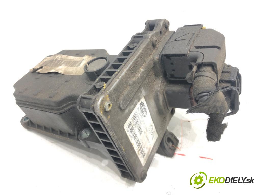 CITROEN C4 PICASSO I nadwozie wielkoprzestrzenne (MPV) (UD_) 2006 - 2015    2.0 i 16V 103 kW [140 KM] benzyna 2007 - 2013  Riadiaca jednotka prevodovky 9664870880 (Riadiace jednotky prevodovky)