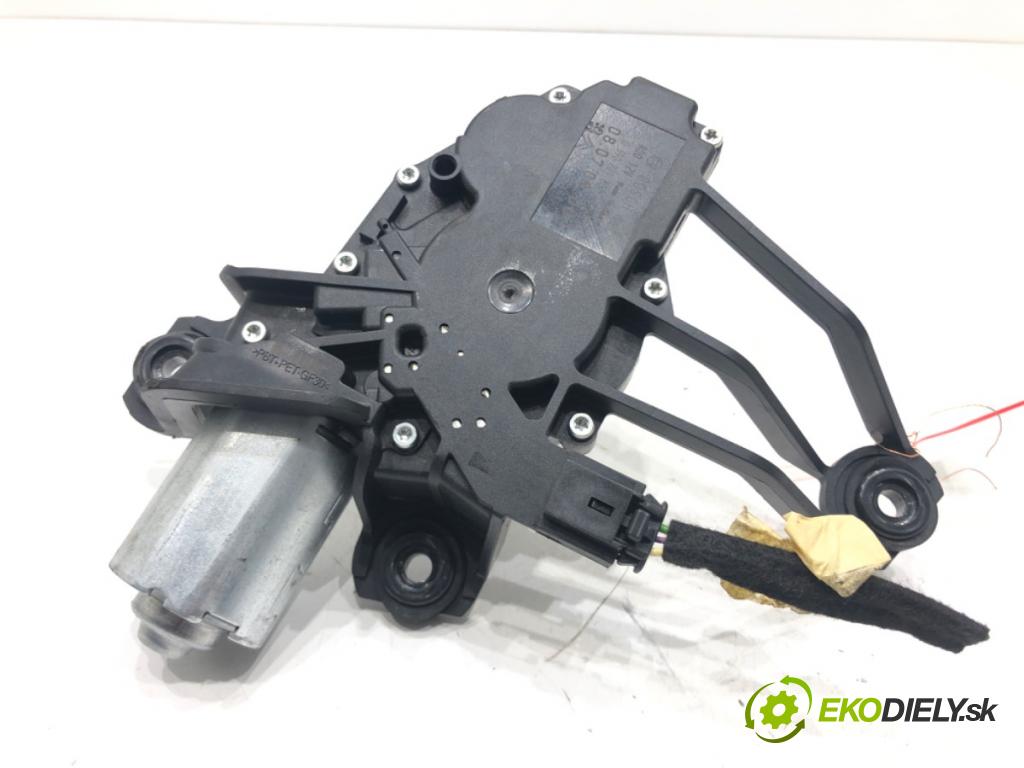CITROEN C4 PICASSO I nadwozie wielkoprzestrzenne (MPV) (UD_) 2006 - 2015    2.0 i 16V 103 kW [140 KM] benzyna 2007 - 2013  motor stěračů zadní část 9646803180