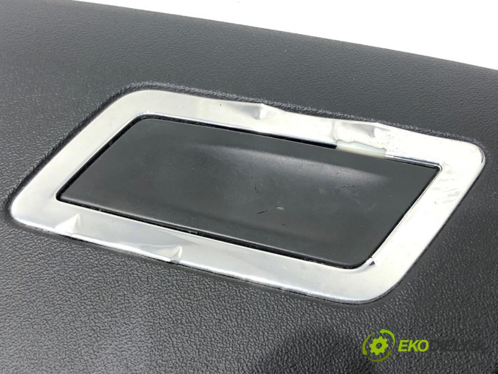 CITROEN C4 PICASSO I nadwozie wielkoprzestrzenne (MPV) (UD_) 2006 - 2015    2.0 i 16V 103 kW [140 KM] benzyna 2007 - 2013  Priehradka, kastlík interiéru pravy volantu