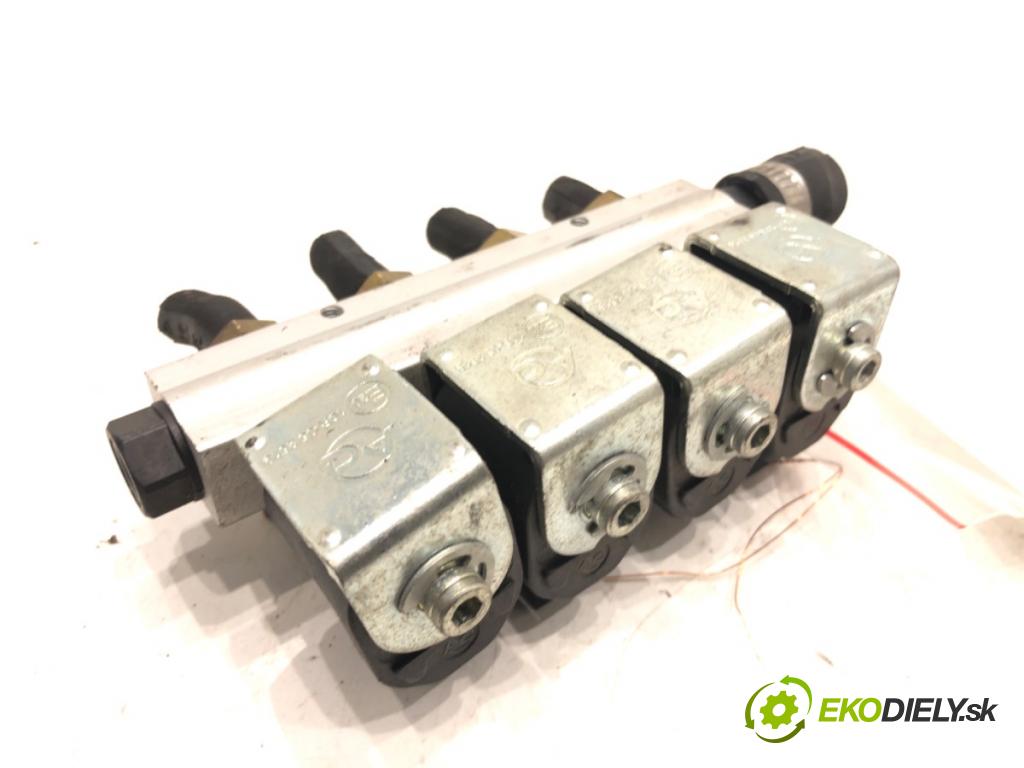 CITROEN C4 PICASSO I nadwozie wielkoprzestrzenne (MPV) (UD_) 2006 - 2015    2.0 i 16V 103 kW [140 KM] benzyna 2007 - 2013  Vstrekovače do plynu LPG AC W01-4 BFC