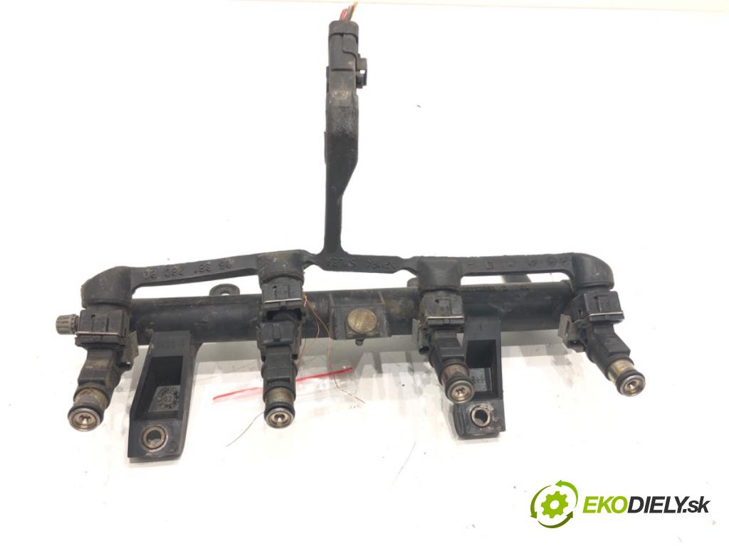 PEUGEOT 206 liftback (2A/C) 1998 - 2012    1.4 i 55 kW [75 KM] benzyna 1998 - 2012  Lišta vstrekovacia 9628982980 (Vstrekovacie lišty)