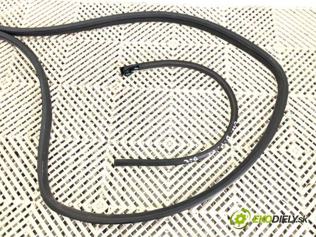 HONDA ODYSSEY (RL5) 2010 - 2022    3.5 185 kW [252 KM] benzyna 2010 - 2022  těsnění dveře zadní část pravá  (Ostatní)